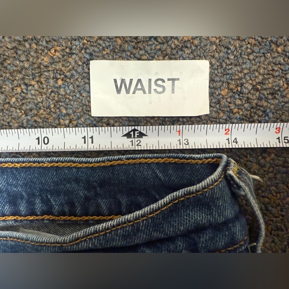 Levis Premium Womens Wedgie Straight Buttonfly Jeans 27X28 EUC - Picture 8 of 11